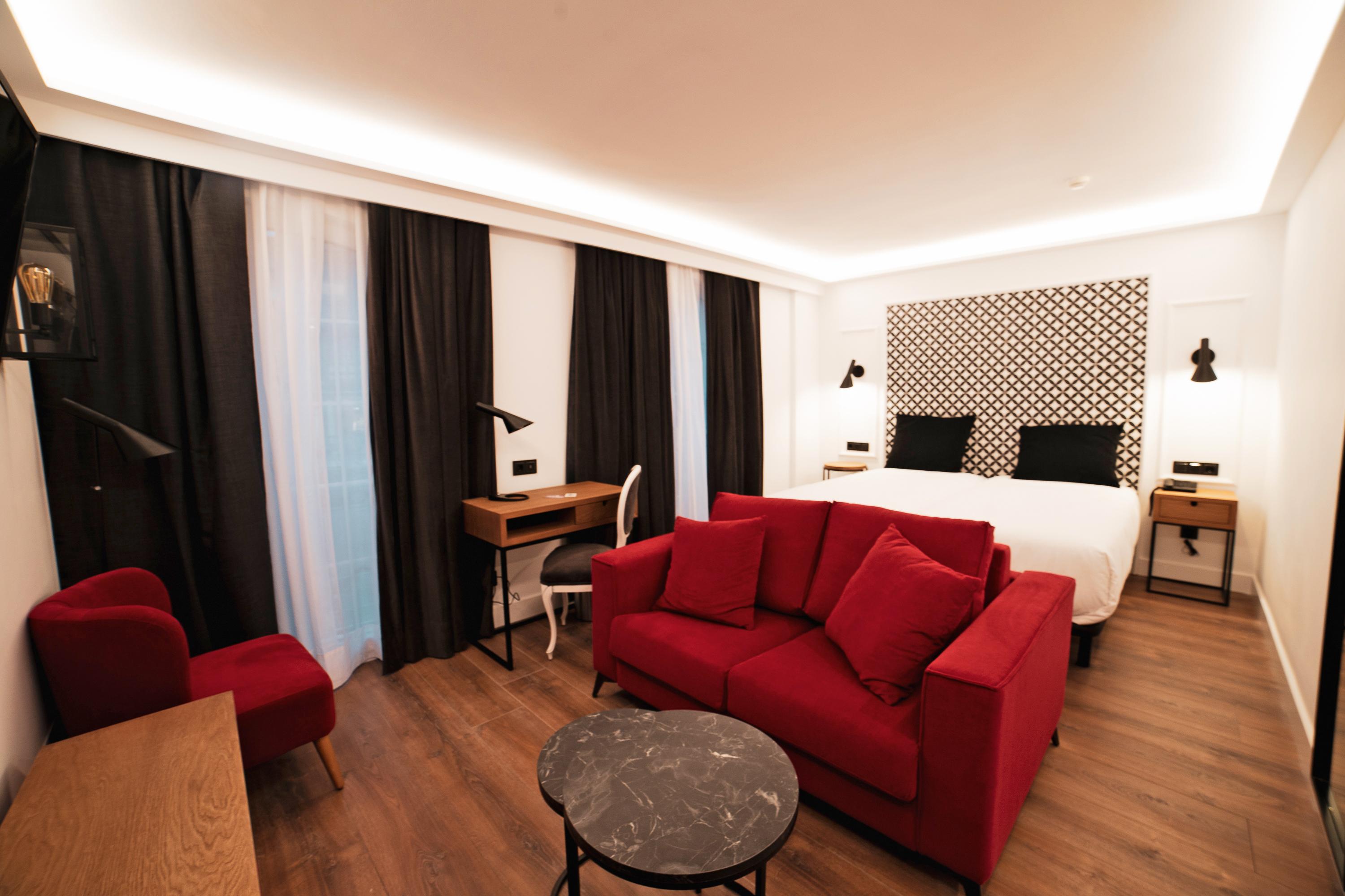 Hotel Colon Plaza Валадоид Екстериор снимка
