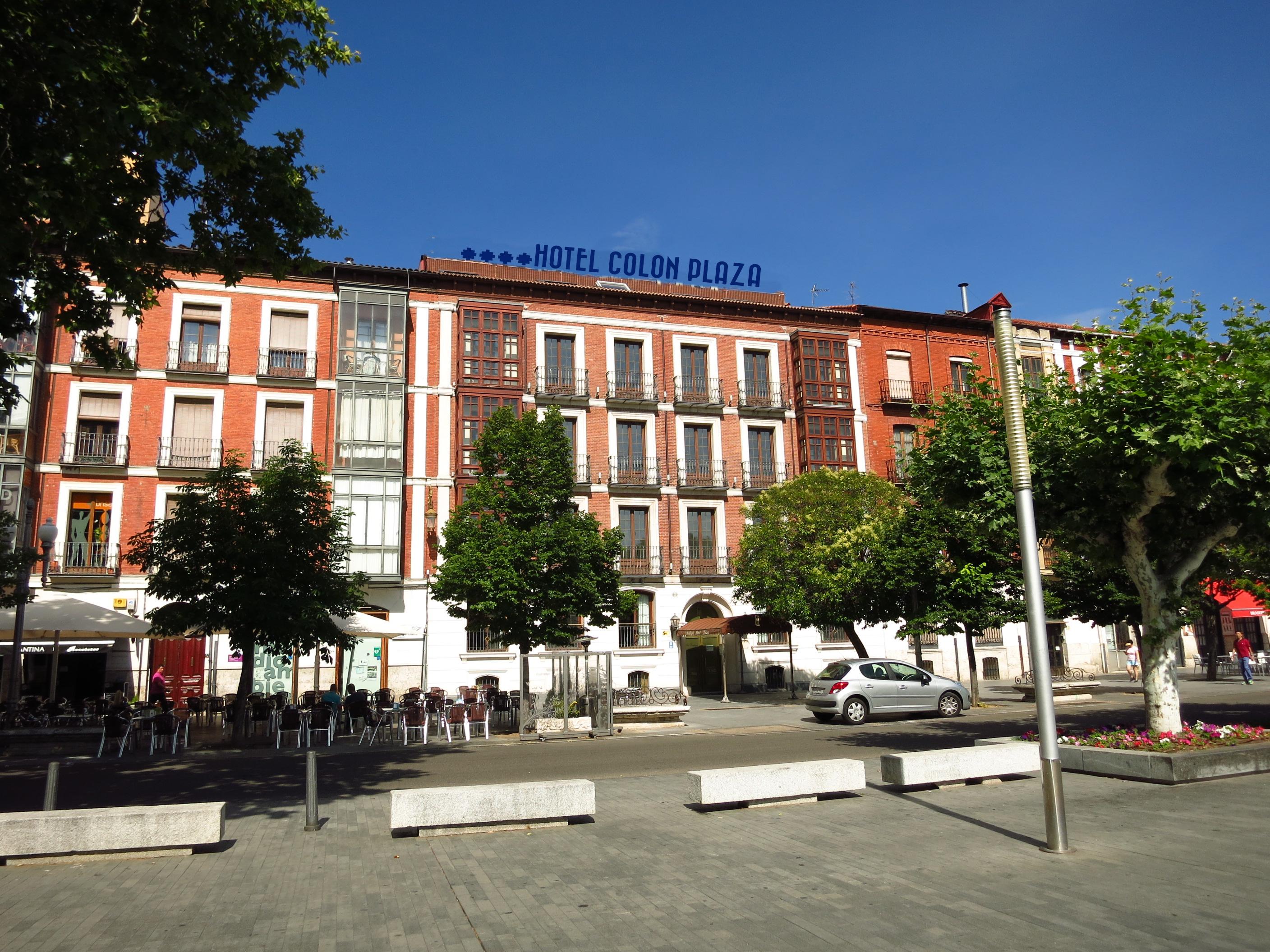 Hotel Colon Plaza Валадоид Екстериор снимка